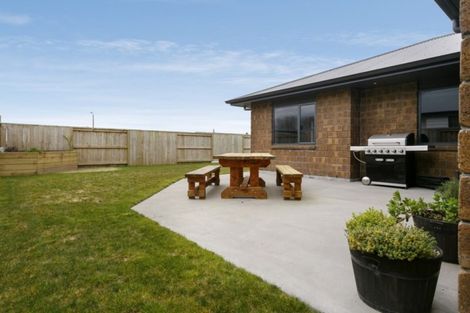 Photo of property in 24 Huka Heights Drive, Rangatira Park, Taupo, 3330