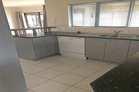 Photo of property in 7 Lizzie Lane, Clover Park, Auckland, 2019