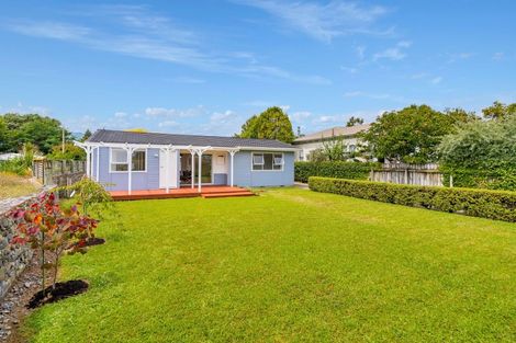 Photo of property in 23 Greenaway Road, Waikanae, 5036