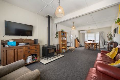 Photo of property in 4 Seabury Avenue, Foxton Beach, Foxton, 4815