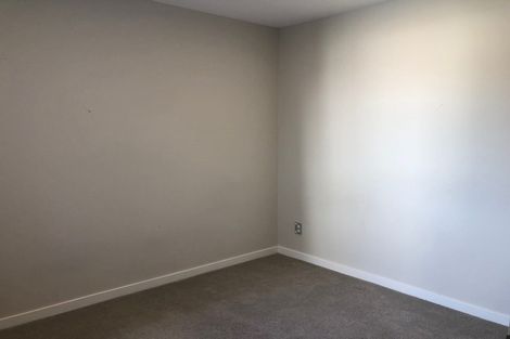 Photo of property in 10c Woodall Place, Totara Vale, Auckland, 0627