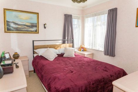 Photo of property in 35 Trafalgar Street, Dannevirke, 4930