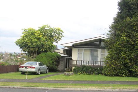 Photo of property in 35 Whitaker Street, Otumoetai, Tauranga, 3110