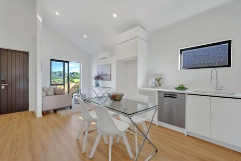 Photo of property in 42 Biokovo Street, Massey, Auckland, 0614