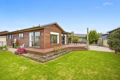 Photo of property in 18 Jacaranda Drive, Whitianga, 3510