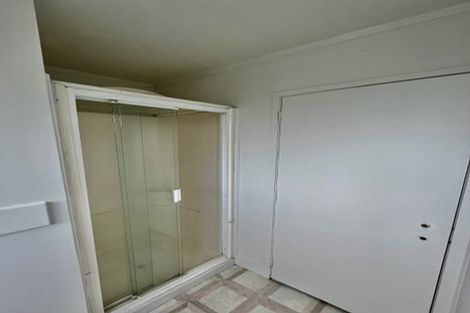 Photo of property in 1/138 Spinella Drive, Bayview, Auckland, 0629