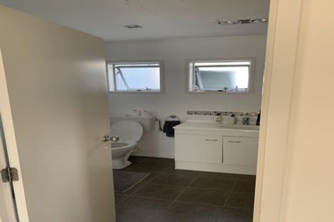 Photo of property in 5 Darroch Slope, Omaha, 0986