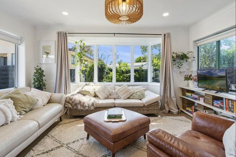 Photo of property in 4c Allison Avenue, Mount Maunganui, 3116