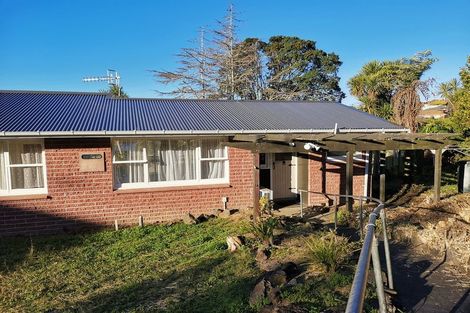 Photo of property in 2/60 Oakdale Road, Mount Roskill, Auckland, 1041