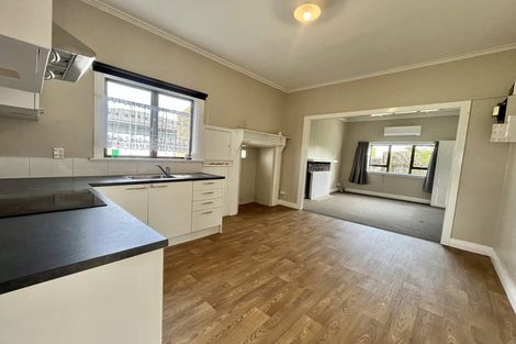 Photo of property in 93 Princess Street, Waitara, 4320