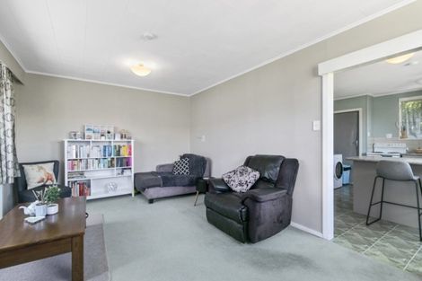 Photo of property in 18b Reese Jones Grove, Maungaraki, Lower Hutt, 5010