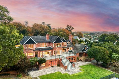 Photo of property in 122 Macleans Road, Bucklands Beach, Auckland, 2014