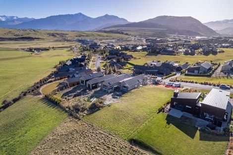 Photo of property in 61 Jacks Point Rise, Jacks Point, Queenstown, 9371