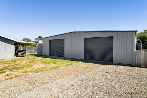 Photo of property in 1397 Meremere Road, Ohangai, Hawera, 4672