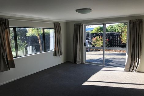 Photo of property in 38 Staithes Drive North, Whitby, Porirua, 5024