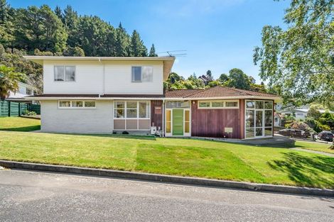 Photo of property in 2 Glenrae Grove, Silverstream, Upper Hutt, 5019