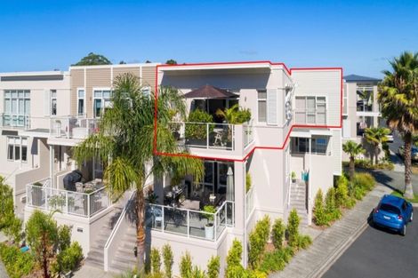 Photo of property in 9 Eaves Bush Parade, Orewa, 0931