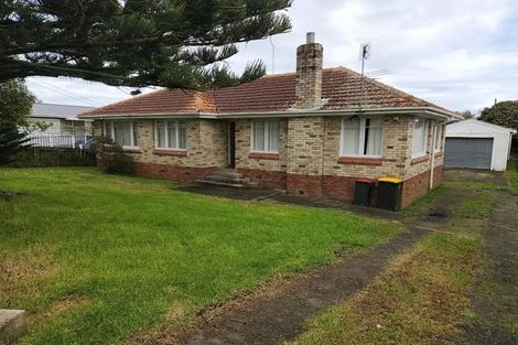 Photo of property in 15 Rogers Road, Manurewa, Auckland, 2102