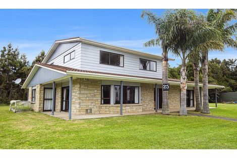 Photo of property in 25 Camelot Court, Maungatapere, Whangarei, 0179