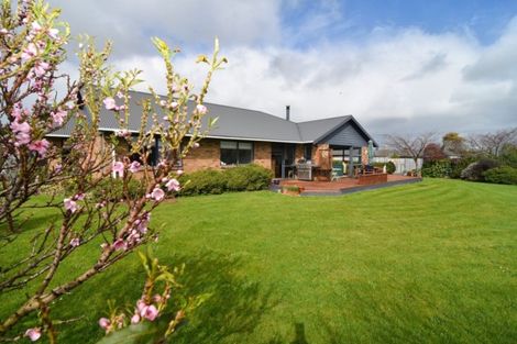 Photo of property in 19 Carrington Drive, Carterton, 5713