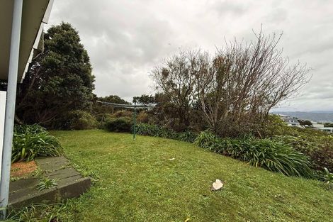 Photo of property in 23 Bushey Way, Maungaraki, Lower Hutt, 5010