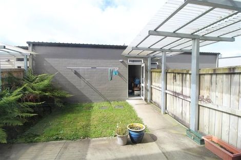 Photo of property in 13 Hakawai Avenue, Takanini, 2112