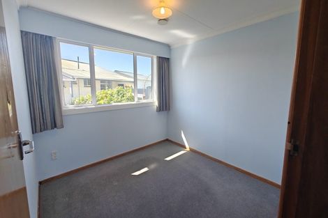 Photo of property in 16 Paisley Street, Kew, Invercargill, 9812