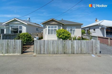 Photo of property in 11 Crest Street, Tainui, Dunedin, 9013