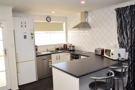 Photo of property in 20 Cargill Street, Waikiwi, Invercargill, 9810