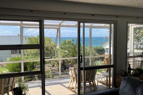 Photo of property in 43 Stratford Drive, Cable Bay, 0420