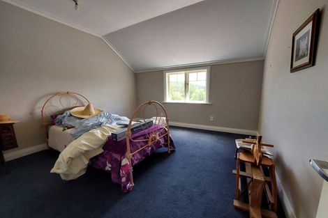 Photo of property in 54 Whakapirau Road, Maungaturoto, 0583
