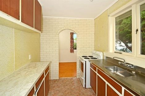 Photo of property in 82 Salisbury Road, Birkdale, Auckland, 0626