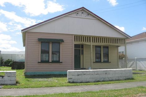 Photo of property in 14 George Street, Aramoho, Whanganui, 4500
