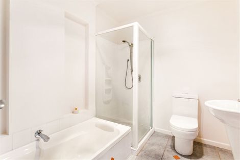 Photo of property in 20 Arlose Place, Westgate, Auckland, 0614