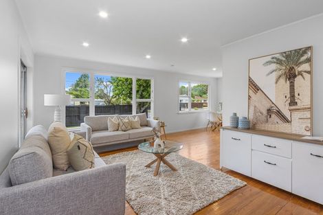 Photo of property in 53 Prestons Road, Redwood, Christchurch, 8051