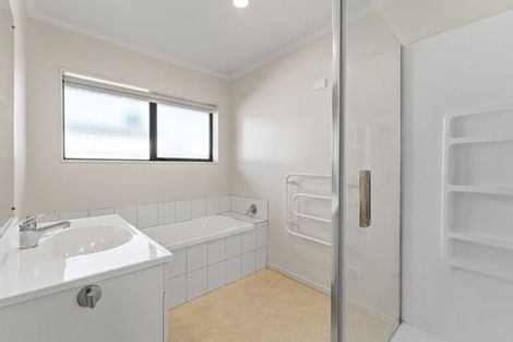 Photo of property in 10 Speranza Avenue, Otaki, 5512