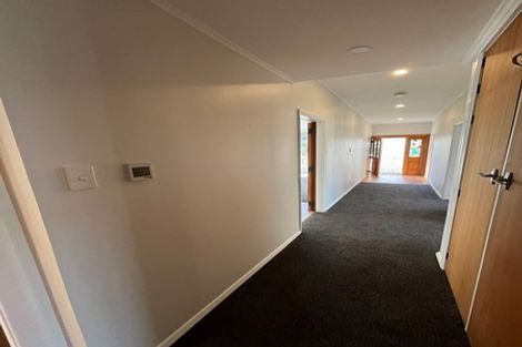 Photo of property in 367a Karori Road, Karori, Wellington, 6012