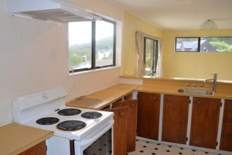 Photo of property in 60 Montgomery Avenue, Karori, Wellington, 6012