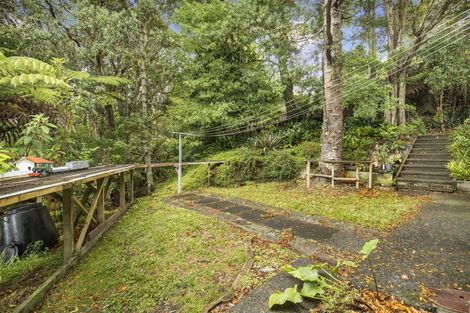 Photo of property in 186 Atkinson Road, Titirangi, Auckland, 0604