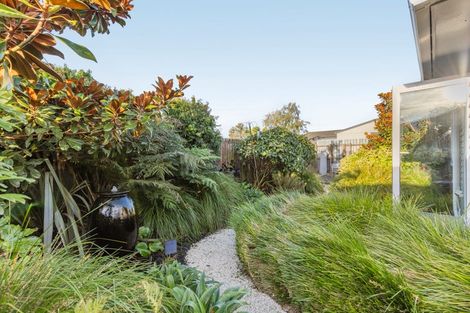 Photo of property in 302b Wainoni Road, Avondale, Christchurch, 8061