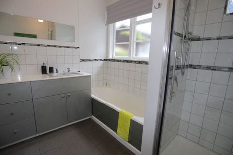 Photo of property in 45 Cornwall Road, Lyttelton, 8082