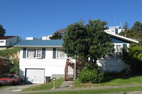 Photo of property in 5 Harold Grove, Stokes Valley, Lower Hutt, 5019