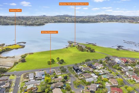 Photo of property in 92 Kiwi Esplanade, Mangere Bridge, Auckland, 2022