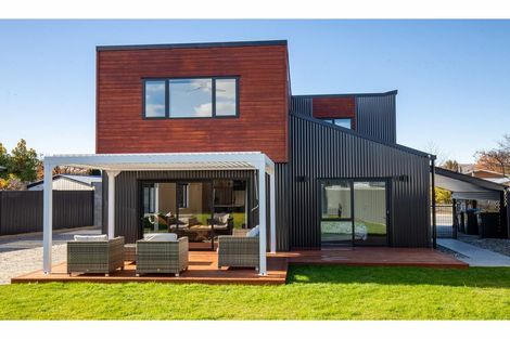 Photo of property in 8 Don Place, Alexandra, 9320