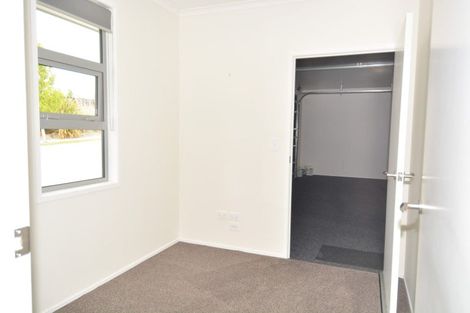 Photo of property in 4 Avalanche Place, Wanaka, 9305