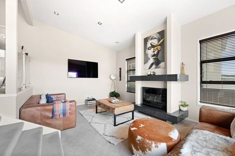 Photo of property in 8 Bishopsworth Way, Huntington, Hamilton, 3210