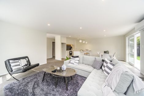 Photo of property in 74 Heretaunga Street, Palmerston North, 4414