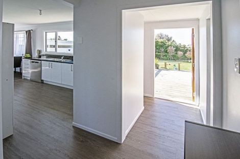 Photo of property in 14 Wavell Crescent, Lansdowne, Masterton, 5810