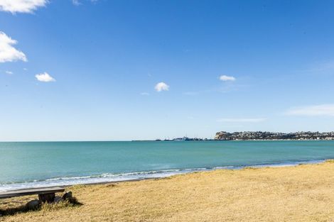 Photo of property in 70 The Esplanade, Westshore, Napier, 4110