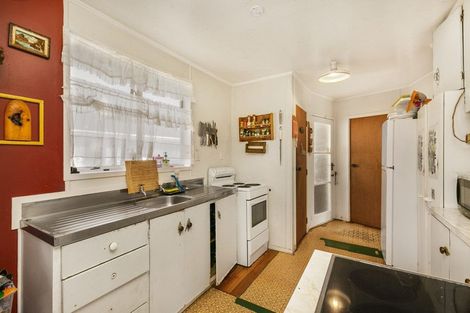 Photo of property in 5 Dorendia Place, Clendon Park, Auckland, 2103